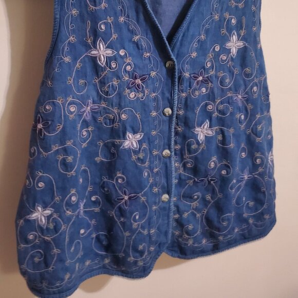 Floral Embroidered Denim Vest-XL - Picture 2 of 4